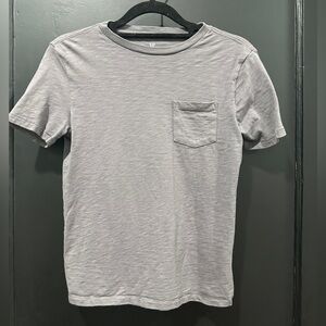 GAP Kids Short Sleeve Pocket Tee in Gray - M